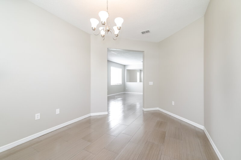 2,455/Mo, 2053 Bearing Ln Kissimmee, FL 34744 Sitting Room View