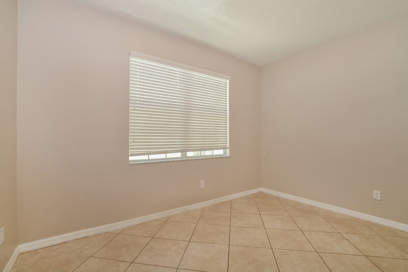 3,320/Mo, 6817 Sundrop St Harmony, FL 34773 Family Room View