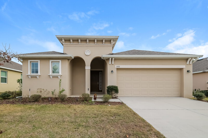 2,545/Mo, 1392 Merion Dr Mount Dora, FL 32757 External View
