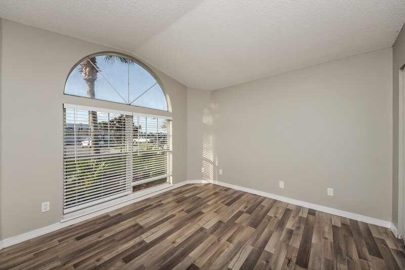 2,300/Mo, 11183 Galvin Dr Orlando, FL 32837 Bedroom View