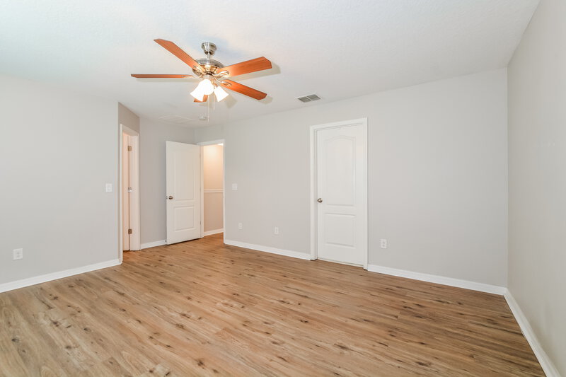 2,040/Mo, 6842 Little Blue Ln Harmony, FL 34773 Main Bedroom View 2