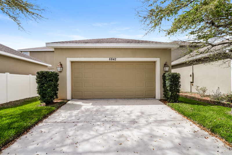 2,040/Mo, 6842 Little Blue Ln Harmony, FL 34773 Rear View