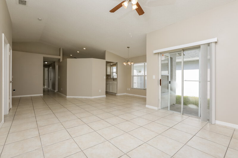 2,230/Mo, 3235 Brewster Dr Kissimmee, FL 34743 Living Room View 2