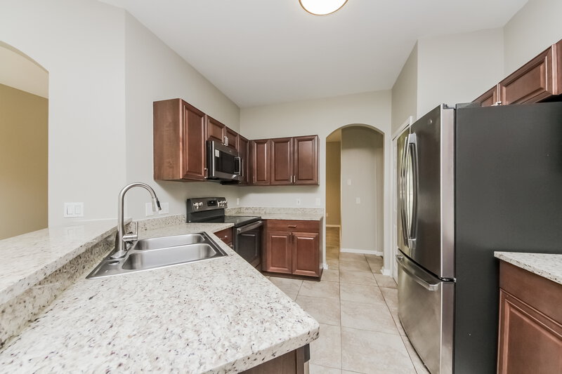 2,490/Mo, 4204 Lugano Ct Kissimmee, FL 34746 Kitchen View