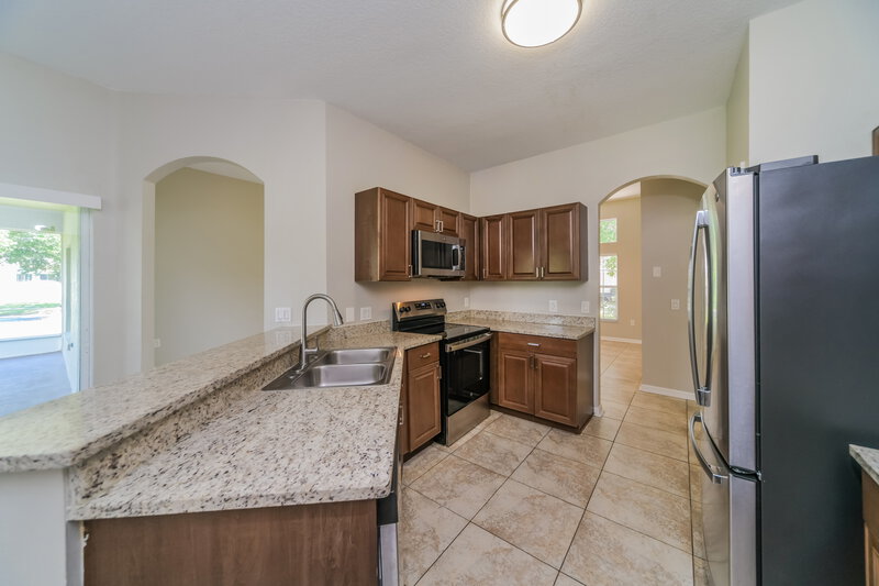 2,440/Mo, 4204 Lugano Ct Kissimmee, FL 34746 Kitchen View