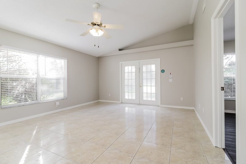 1,960/Mo, 470 Daniels Pointe Dr Winter Garden, FL 34787 Living Room View 2