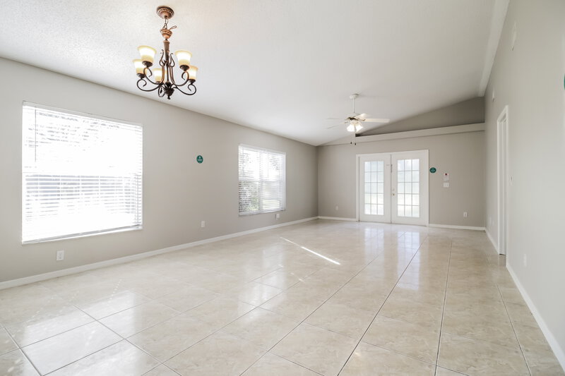 1,960/Mo, 470 Daniels Pointe Dr Winter Garden, FL 34787 Dining Room View