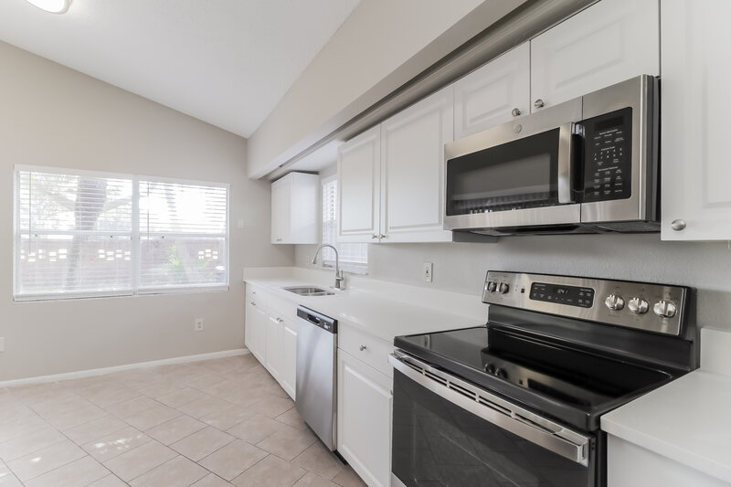 2,780/Mo, 1005 Brielle Ave Oviedo, FL 32765 Kitchen View