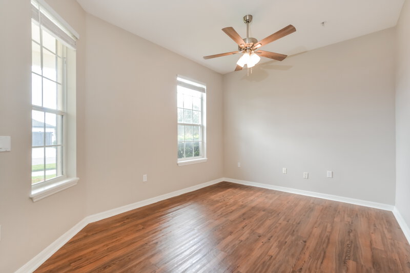 2,645/Mo, 10469 Moss Rose Way Orlando, FL 32832 Bedroom View 3