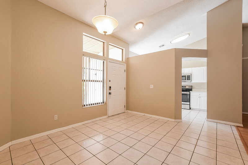 2,185/Mo, 1052 Alpug Ave Oviedo, FL 32765 Dining Room View 2