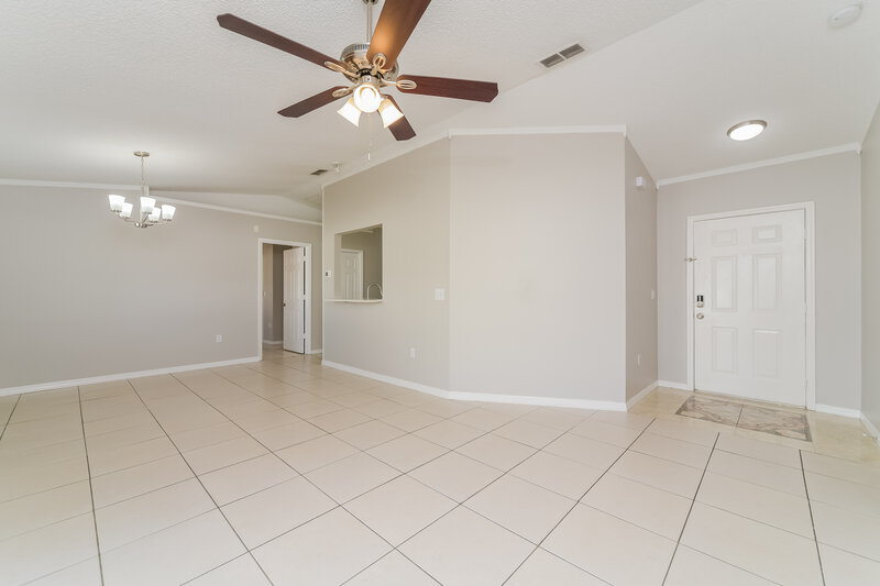 1,645/Mo, 248 Grifford Dr Kissimmee, FL 34758 Living Room View 2
