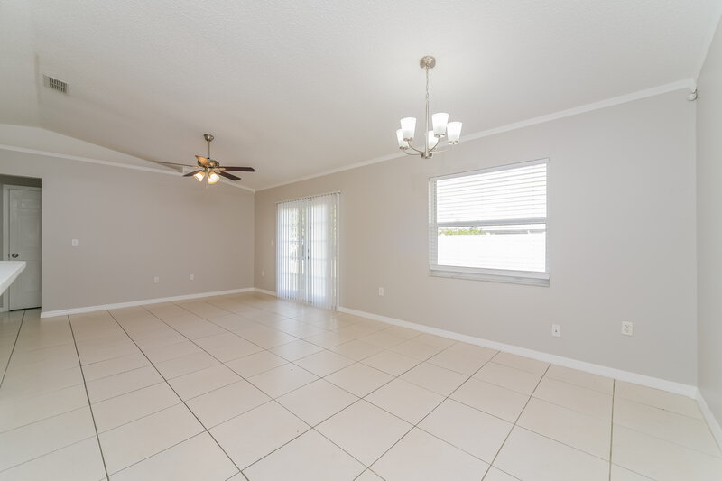 1,645/Mo, 248 Grifford Dr Kissimmee, FL 34758 Dining Room View 2