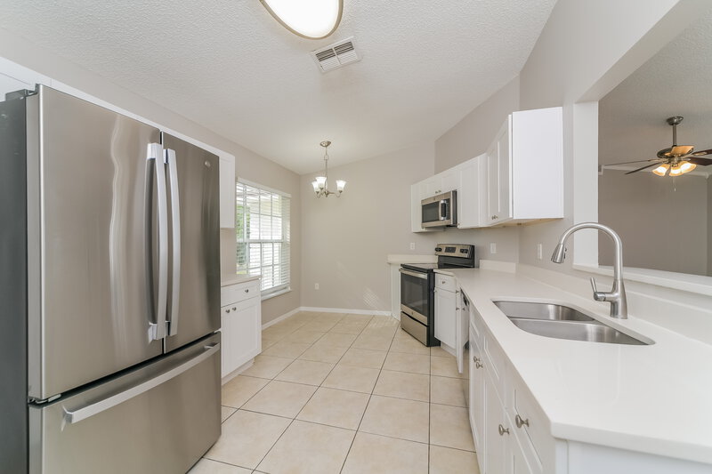 1,645/Mo, 248 Grifford Dr Kissimmee, FL 34758 Kitchen View