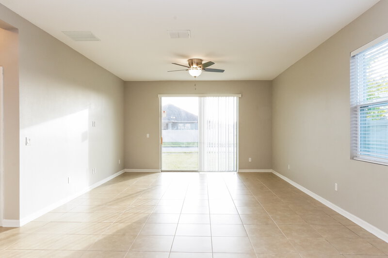 2,565/Mo, 1859 Castleton Dr Saint Cloud, FL 34771 Living Room View