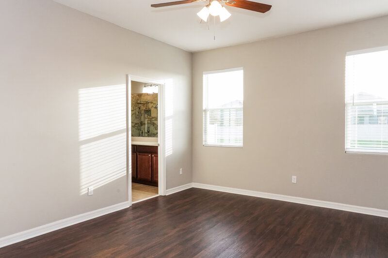 2,565/Mo, 1859 Castleton Dr Saint Cloud, FL 34771 Main Bedroom View