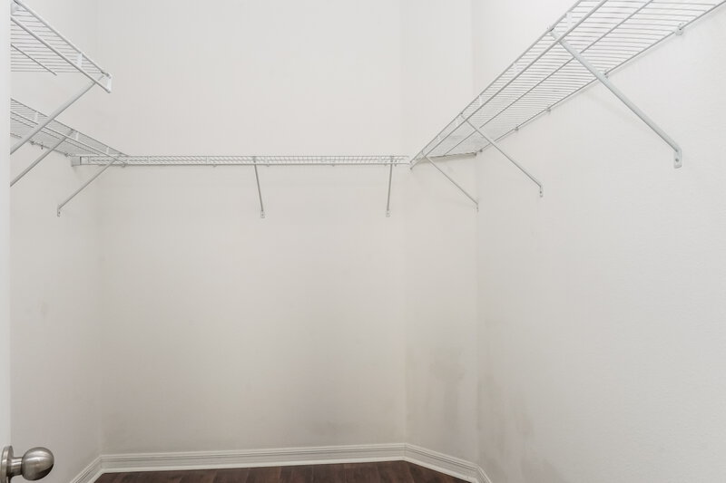 2,565/Mo, 1859 Castleton Dr Saint Cloud, FL 34771 Walk In Closet View