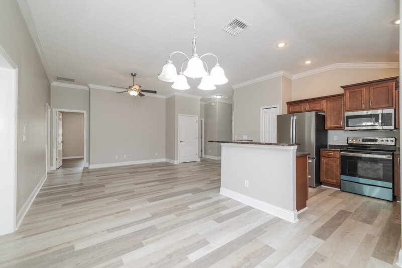 2,350/Mo, 4477 Manica Dr Tavares, FL 32778 Dining Room View