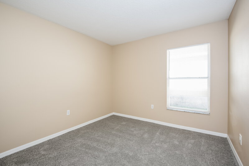 2,255/Mo, 1812 Colonial Woods Blvd Orlando, FL 32826 Bedroom View 3