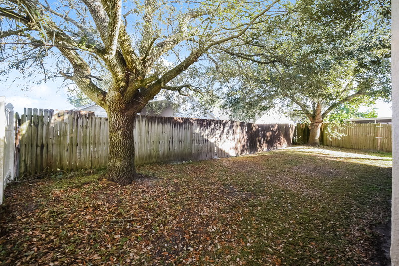 2,255/Mo, 1812 Colonial Woods Blvd Orlando, FL 32826 Exterior View