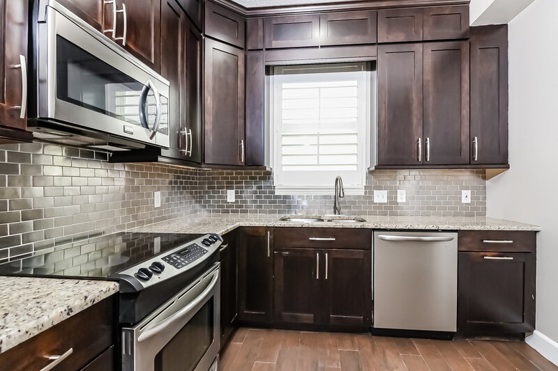 2,720/Mo, 214 Chippendale Ter Oviedo, FL 32765 Kitchen View 2