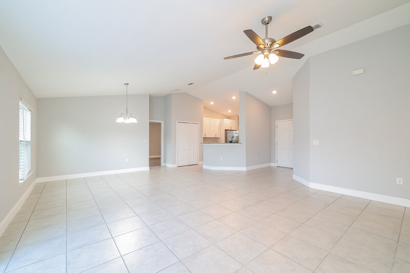 2,205/Mo, 413 Brookfield Dr Kissimmee, FL 34758 Living Room View