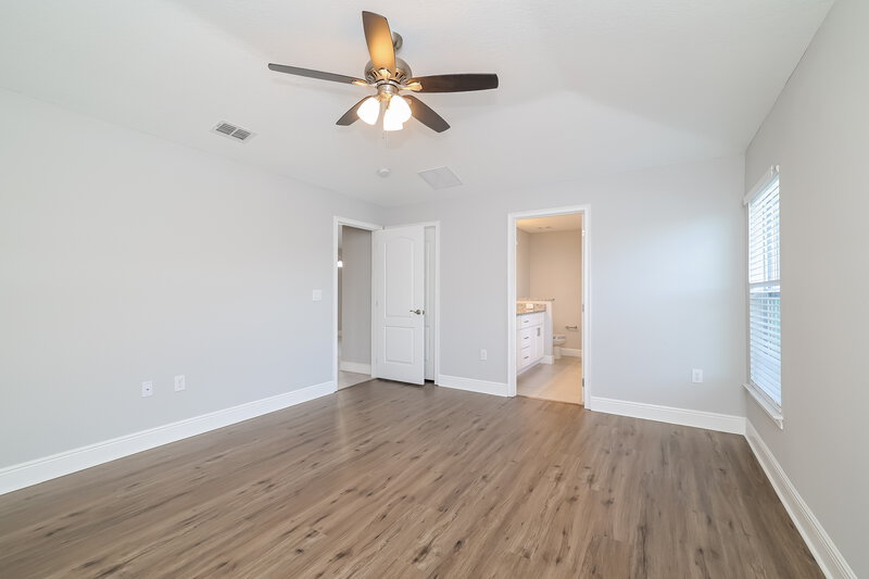 2,205/Mo, 413 Brookfield Dr Kissimmee, FL 34758 Main Bedroom View