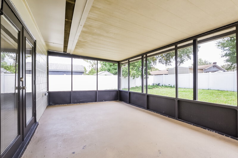 2,395/Mo, 8318 Mattituck Cir Orlando, FL 32829 Sun Room View