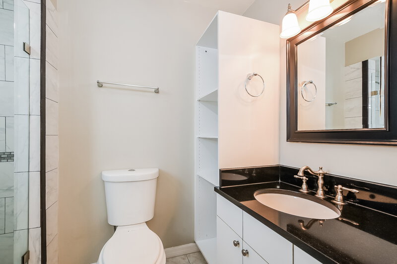 2,395/Mo, 8318 Mattituck Cir Orlando, FL 32829 Bathroom View