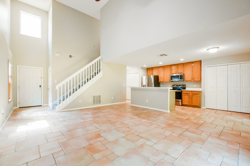 2,380/Mo, 2253 Heathwood Cir Orlando, FL 32828 Living Room View