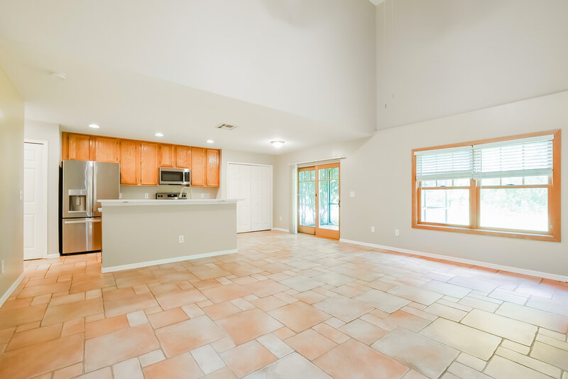 2,380/Mo, 2253 Heathwood Cir Orlando, FL 32828 Living Room View 3