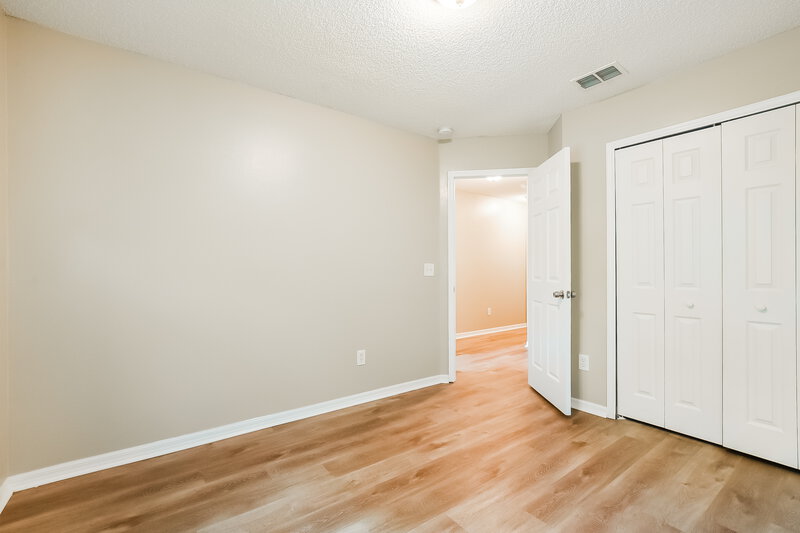 2,380/Mo, 2253 Heathwood Cir Orlando, FL 32828 Bedroom View 2