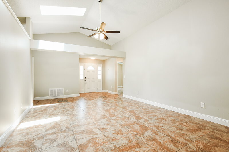 2,465/Mo, 1001 Manigan Ave Oviedo, FL 32765 Living Room View