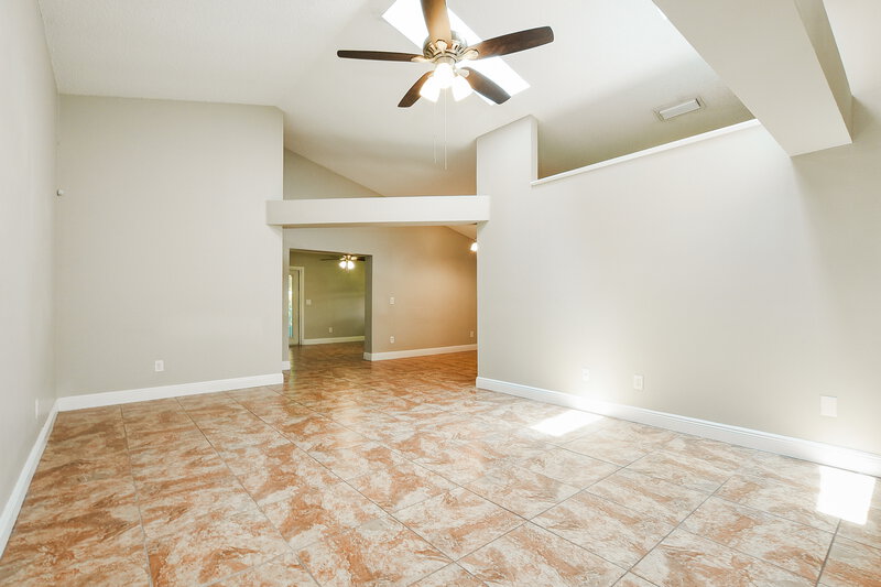 2,465/Mo, 1001 Manigan Ave Oviedo, FL 32765 Living Room View 2