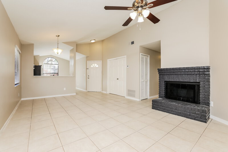 3,010/Mo, 1003 Vernon Loop Oviedo, FL 32765 Living Room View 2