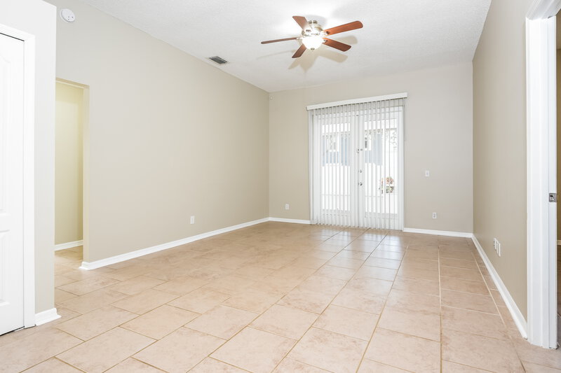 2,505/Mo, 12712 Woodbury Glen Dr Orlando, FL 32828 Family Room View