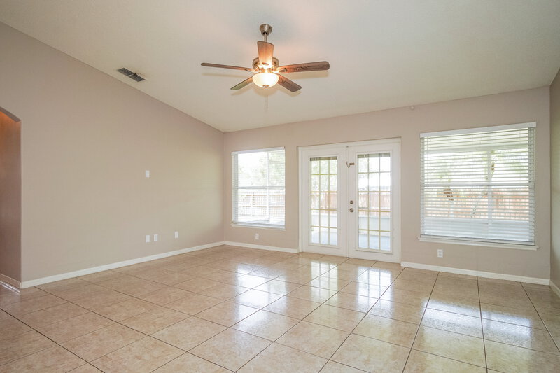 2,380/Mo, 13743 Riverpath Grove Dr Orlando, FL 32826 Living Room View