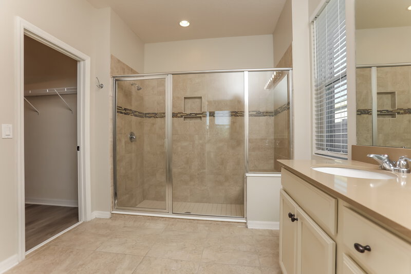 2,460/Mo, 1861 Castleton Dr Saint Cloud, FL 34771 Main Bathroom View