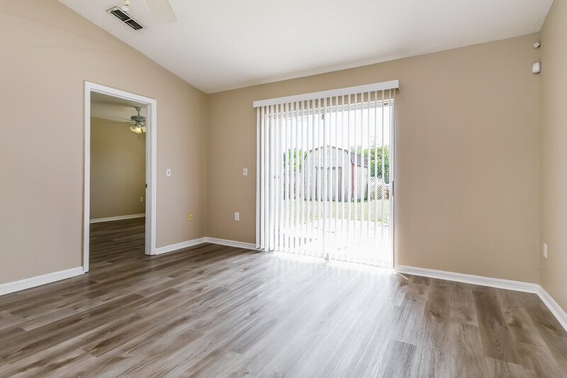 2,810/Mo, 1940 Villa Angelo Blvd Saint Cloud, FL 34769 Living Room View