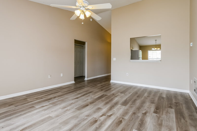 2,810/Mo, 1940 Villa Angelo Blvd Saint Cloud, FL 34769 Living Room View 3