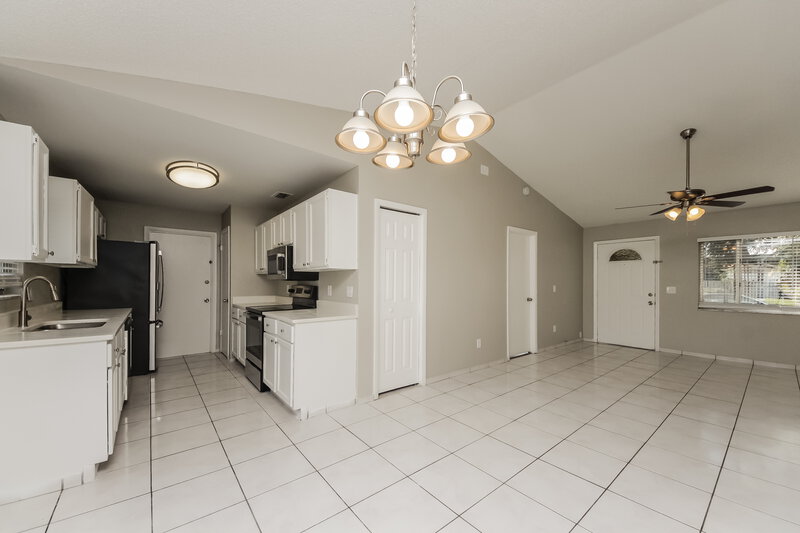 2,070/Mo, 165 Merida Dr Kissimmee, FL 34743 Dining Room View