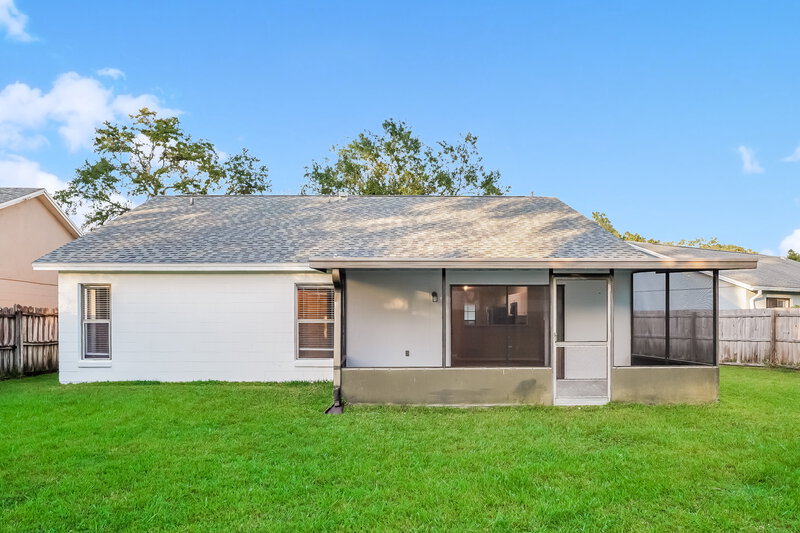 2,380/Mo, 1021 Wainright Dr Oviedo, FL 32765 Rear View