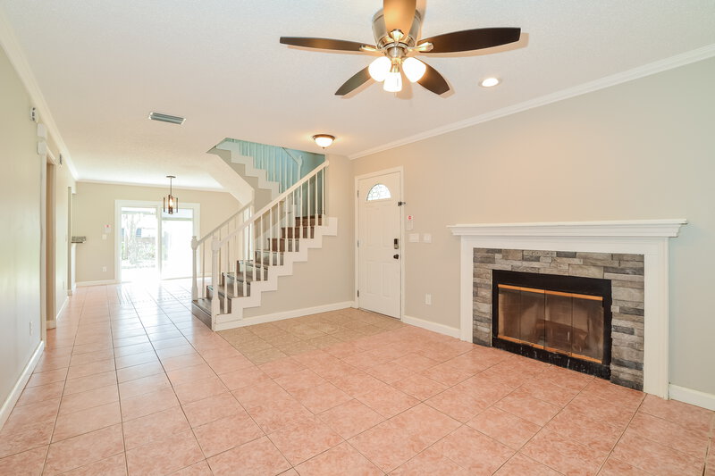 2,390/Mo, 1029 Kelsey Ave Oviedo, FL 32765 Living Room View 2