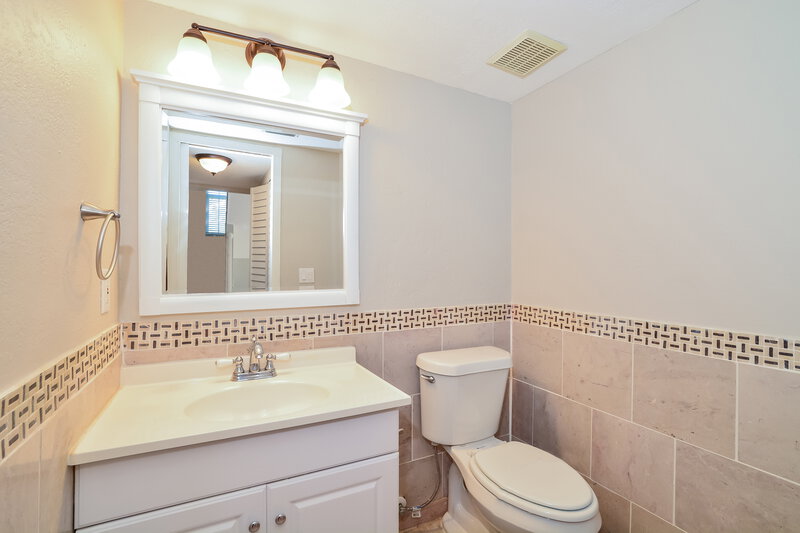 2,390/Mo, 1029 Kelsey Ave Oviedo, FL 32765 Bathroom View 2