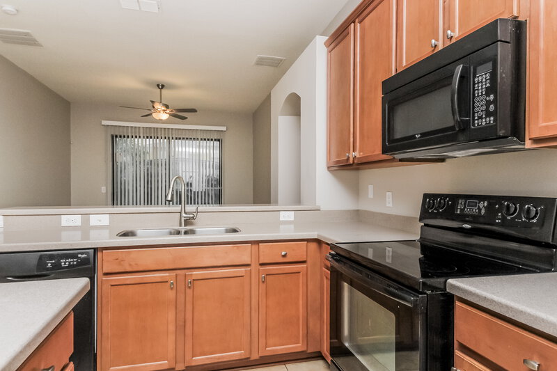2,295/Mo, 2751 Corbel Loop Kissimmee, FL 34746 Kitchen View 2