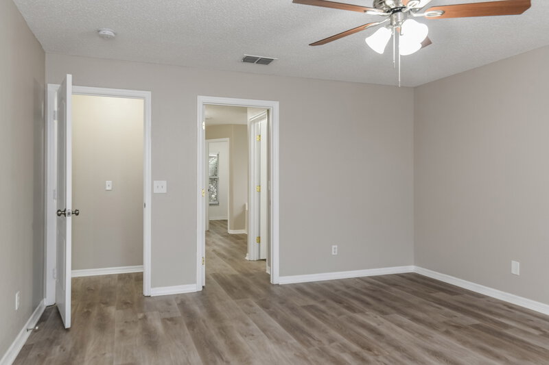 2,730/Mo, 942 Cork Oak Ln Minneola, FL 34715 Main Bedroom View