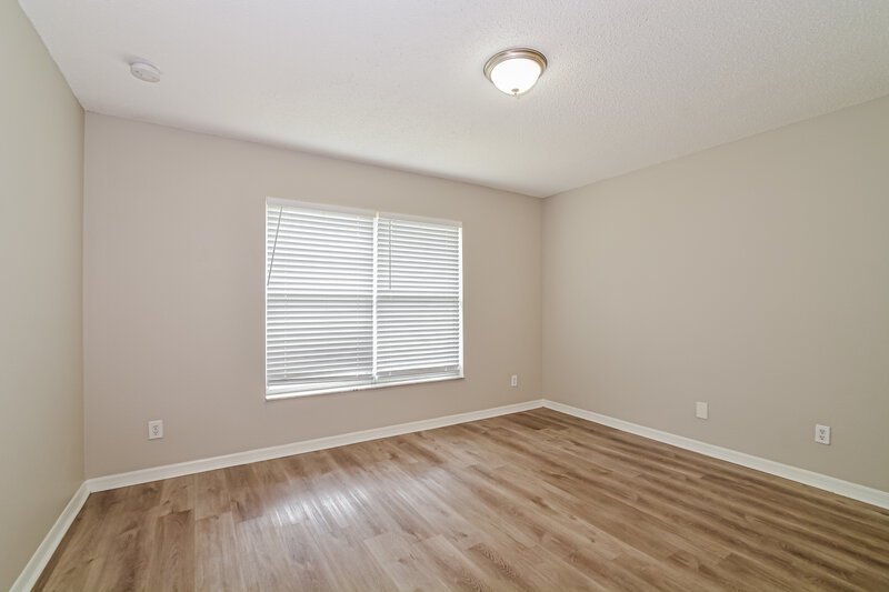 2,590/Mo, 942 Cork Oak Ln Minneola, FL 34715 Bedroom View 2