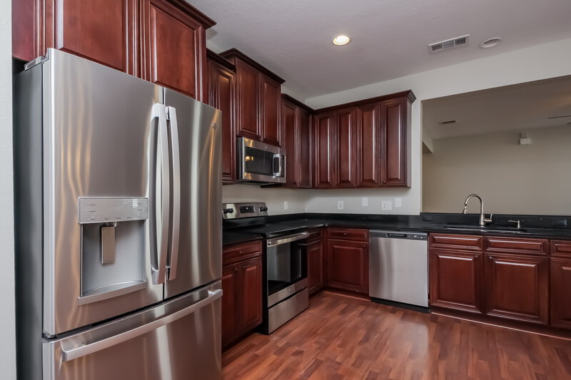 2,650/Mo, 2309 Abey Blanco Dr Orlando, FL 32828 Kitchen View 2