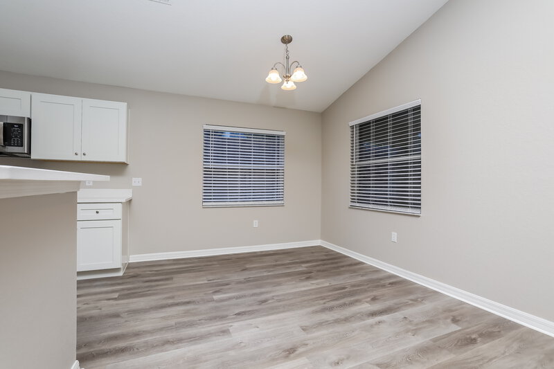 2,395/Mo, 827 High Pointe Cir Minneola, FL 34715 Dining Room View