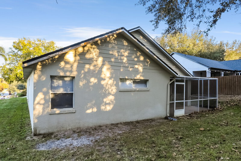 2,395/Mo, 827 High Pointe Cir Minneola, FL 34715 Rear View