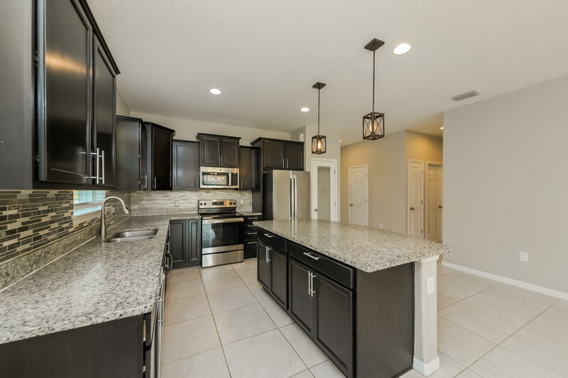 2,270/Mo, 3687 Moca Dr Saint Cloud, FL 34772 Kitchen View 2